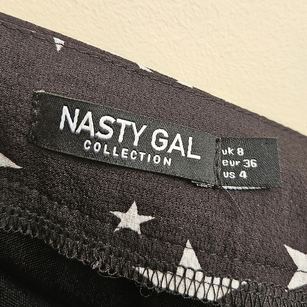 Nasty Gal Star Skirt - Picture 3 of 7
